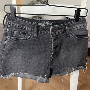 Universal thread, jeans, shorts, size 6